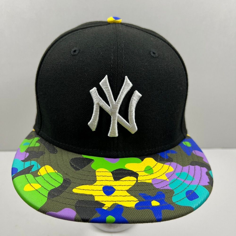 New York Yankees Hat New Era 9Fifty Black Paint Floral Camo Snapback Cap 1
